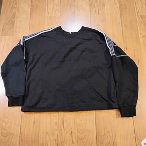 No Boundaries Women's Size XL Black Embossed Logo Long Sleeve Pullover Sweater